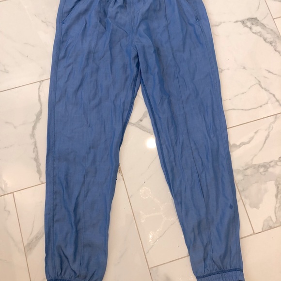Lululemon dance studio joggers - Picture 1 of 4